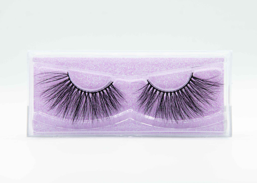 ALL EYES ON ME 3D mink lashes Prymiere Beauty 