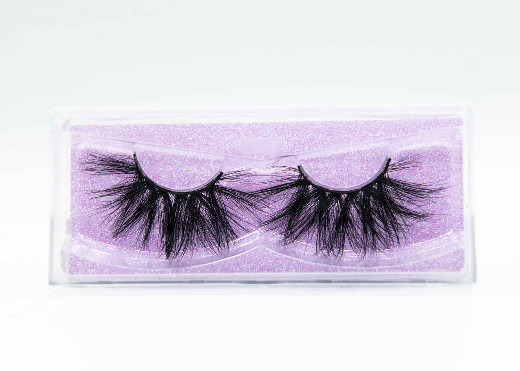 MADE you LOOK 3D mink lashes prymiere beauty 